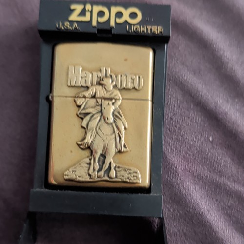 Zippo marlboro cowboy - marlboro,
