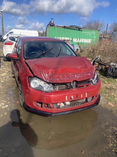 Golf mk5 breaking - ,