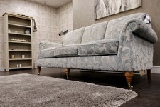 Parker Knoll WESTBURY – 'Austen Dove' Fabric Classic Back Grand 3 Seat Sofa