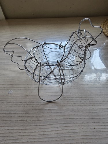 Metal wire chrome chicken - chrome, chicken/hen