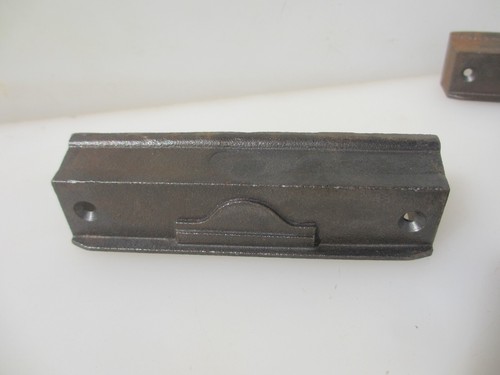 Large iron door keep catch - large,