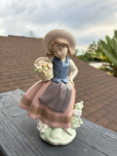 1983 vintage lladro sweet - vintage, “sweet