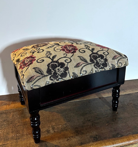 Gablemere floral tapestry - gablemere,