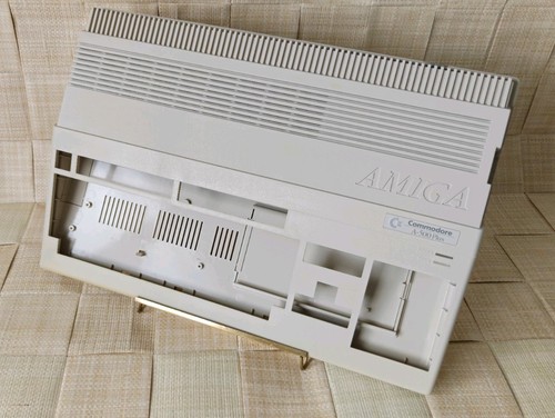 Amiga 500 plus case - amiga, in