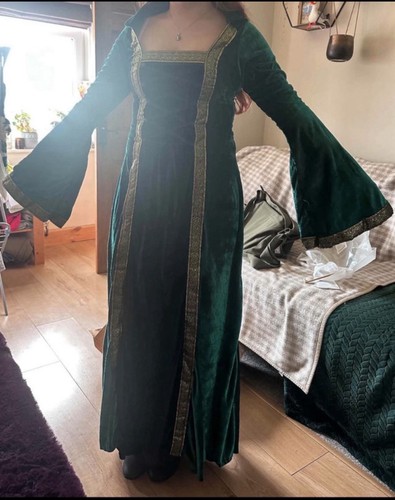 Medieval costume for women - medieval,