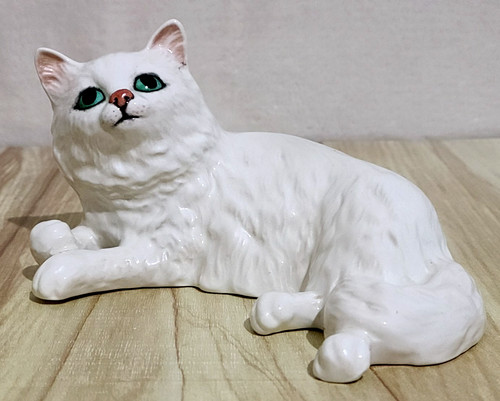 Beswick white persian - beswick,