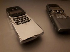 Cult Collectors | Nokia 8810 Chrome - Nokia 8850 Titanium | Luxury Mobile Phone's | TOP
