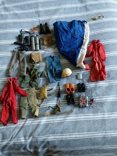 Vintage action man - man, accessories
