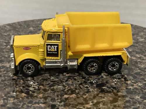 Matchbox 1981 peterbilt dump - matchbox,