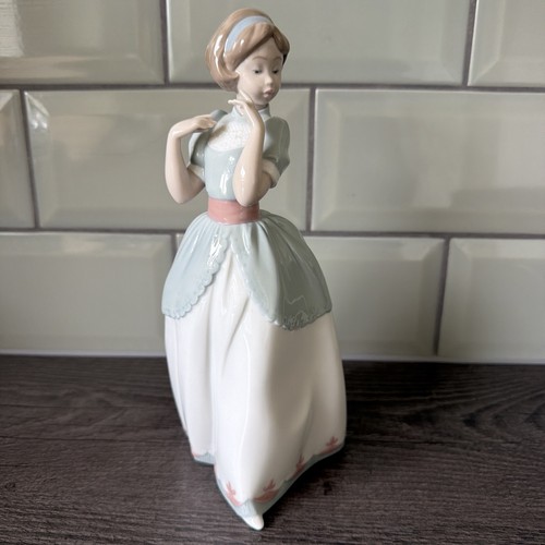 2000 lladro dubitativa a - lladro, "dubitativa