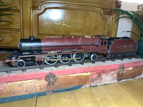 Hornby gauge 20v 3 - hornby,