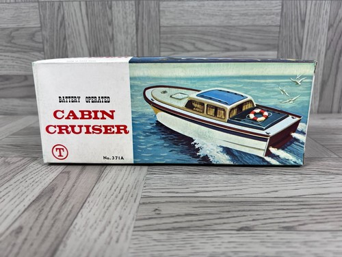 Cabin cruiser battery operated - cabin,