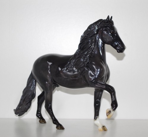 Breyer 2025 collector club