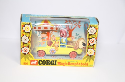 Corgi 807 magic - corgi,