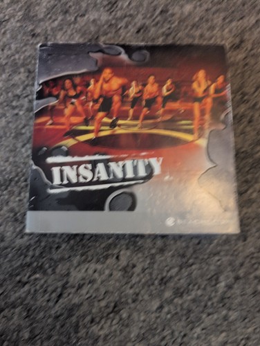 Insanity workout dvd set - 10,
