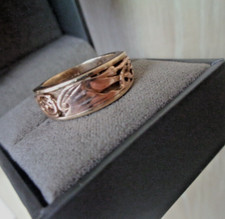 CLOGAU Welsh Gold Ring 9ct Yellow & Rose Gold Welsh Dragon Ring  hm 2000  size J