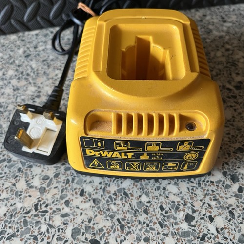 Dewalt 18v tool battery - dewalt,