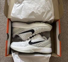 Size UK5.5- GS Nike Kobe 6