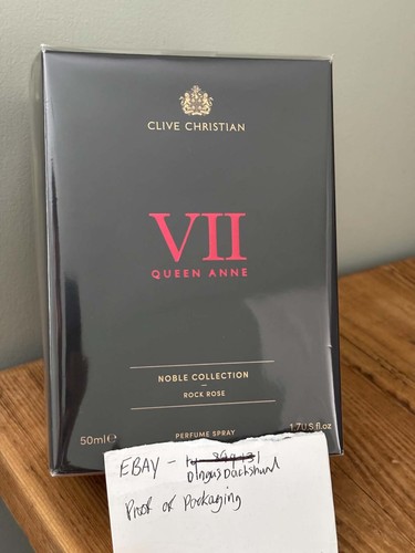 Clive christian vii - vii, queen