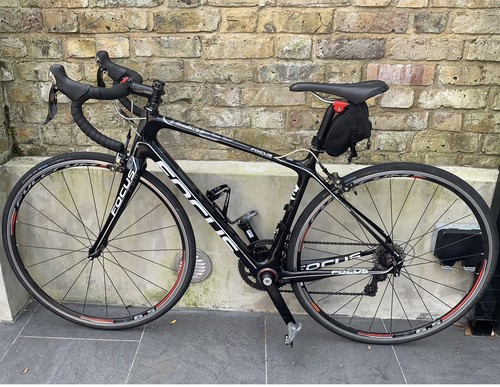 Women focus izalco - izalco, donna