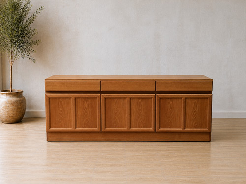 Mcintosh teak sideboard - teak,