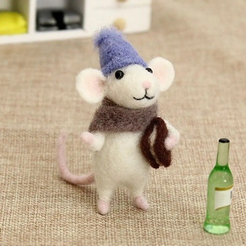 Beginner needle felting kit - needle,