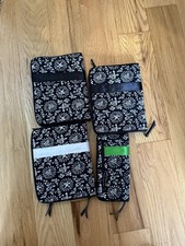 chiaogoo knitting needles set, missing some needles. Cases Looks Great.