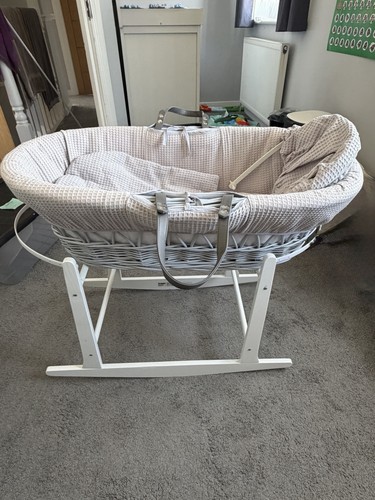 Grey wicker oval moses - wicker,