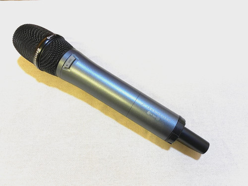 Sennheiser skm300 hand held - hand,