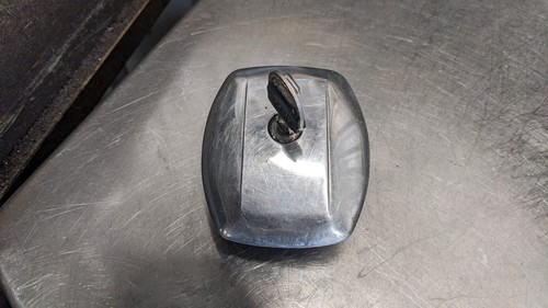 Suzuki gsx750et fuel cap - fuel,