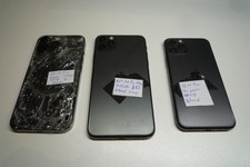 Job lot 3x Apple iPhones