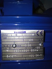 New Old Stock 3 Phase Electric Motor, 0.09kW, 1/8Hp, 680rpm, 8 Pole, 400v