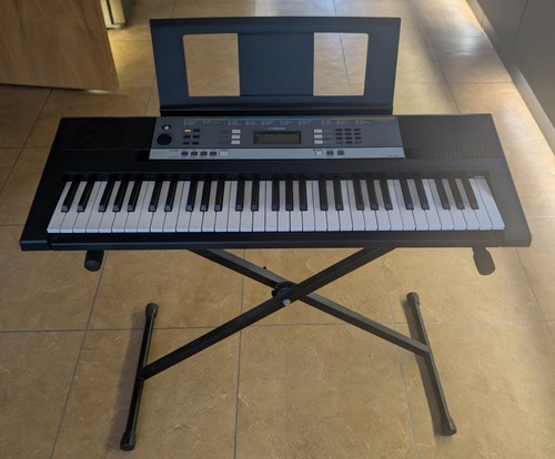 Yamaha ypt 240 digital - yamaha,