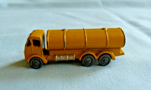 Vintage matchbox lesney a - lesney, 11