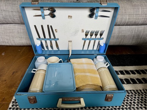 Brexton vintage car camper - brexton,