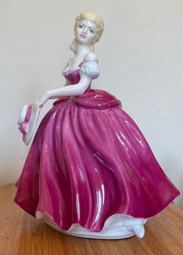 Coalport figurine ladies - -, of