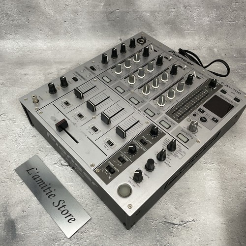 Pioneer djm 700 - silver, digital