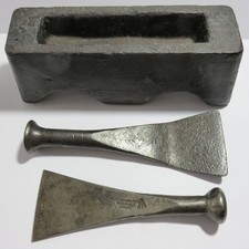 Pair Shipwrights Caulking