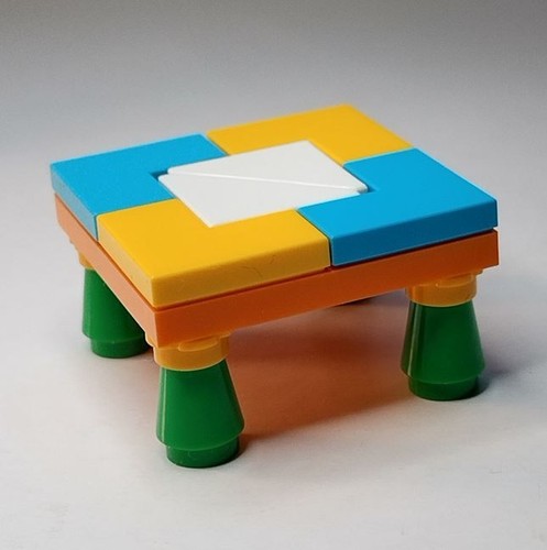 Lego 4x4 multicoloured - lego,