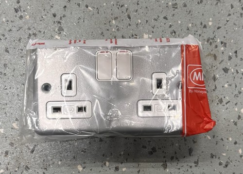 External double switch socket - double,