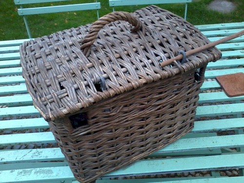 Vintage pigeon bird basket - pigeon,