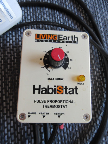 Living earth habistat - living, 600w