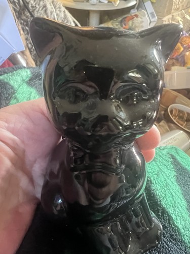 Vintage ceramic cat figurine - cat,