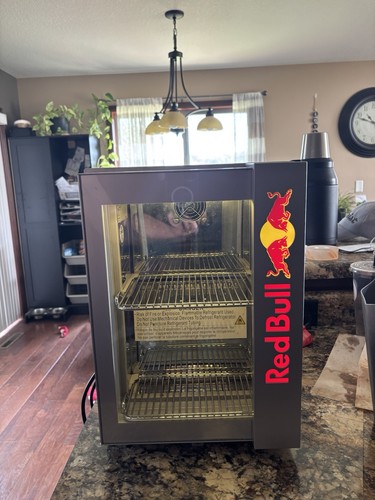 Red bull mini - mini, baby