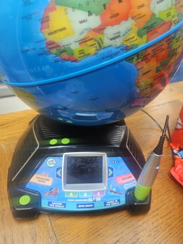 Leapfrog magic adventure globe - adventure,
