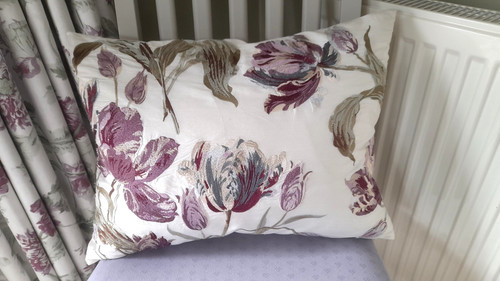 Laura ashley gosford plum - gosford,