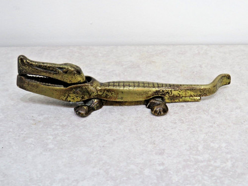Vintage brass crocodile - vintage,
