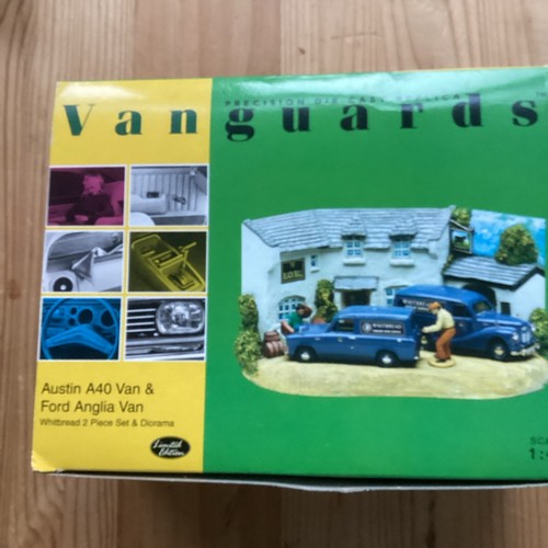 Lledo vanguards pub diorama - lledo,