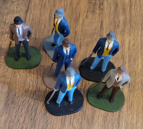 Scalextric standing spectators - scalextric,