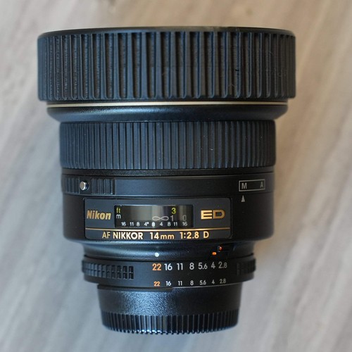 Nikon 14mm 8 - af, f2.8
